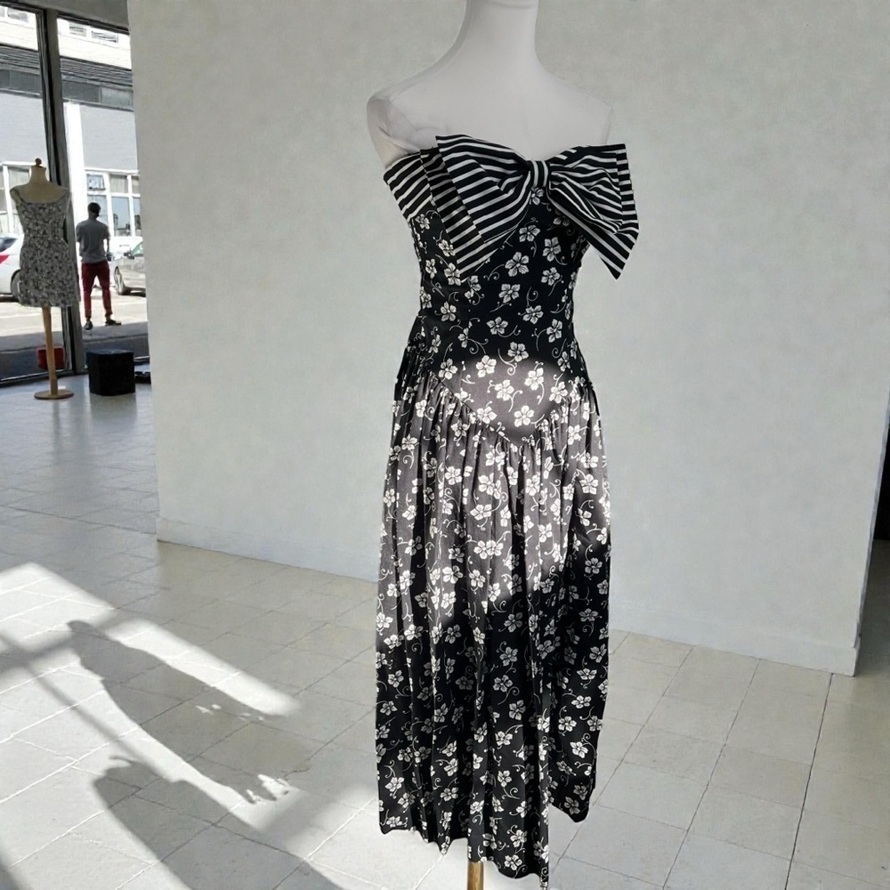 Vintage Leslie Lucks Strapless Bow Dress | Black Floral Maxi XS